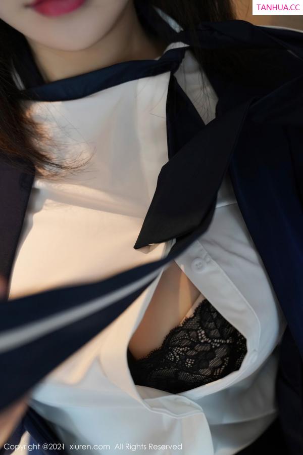 晓鱼酱  [XiuRen]高清写真图 2021.03.19 VOL.3221 晓鱼酱第44张图片